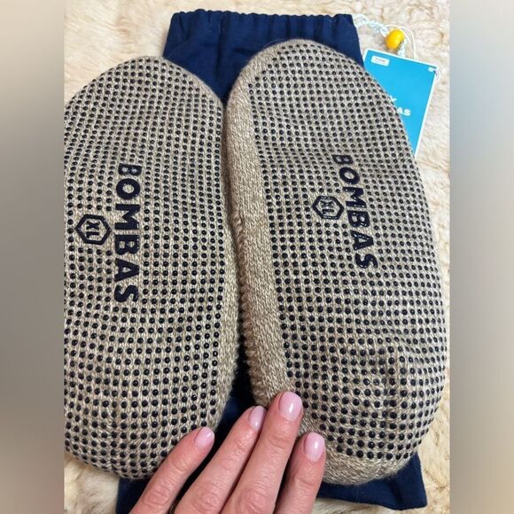 Bombas Women's Slippers in Beige - Picture 4 of 5